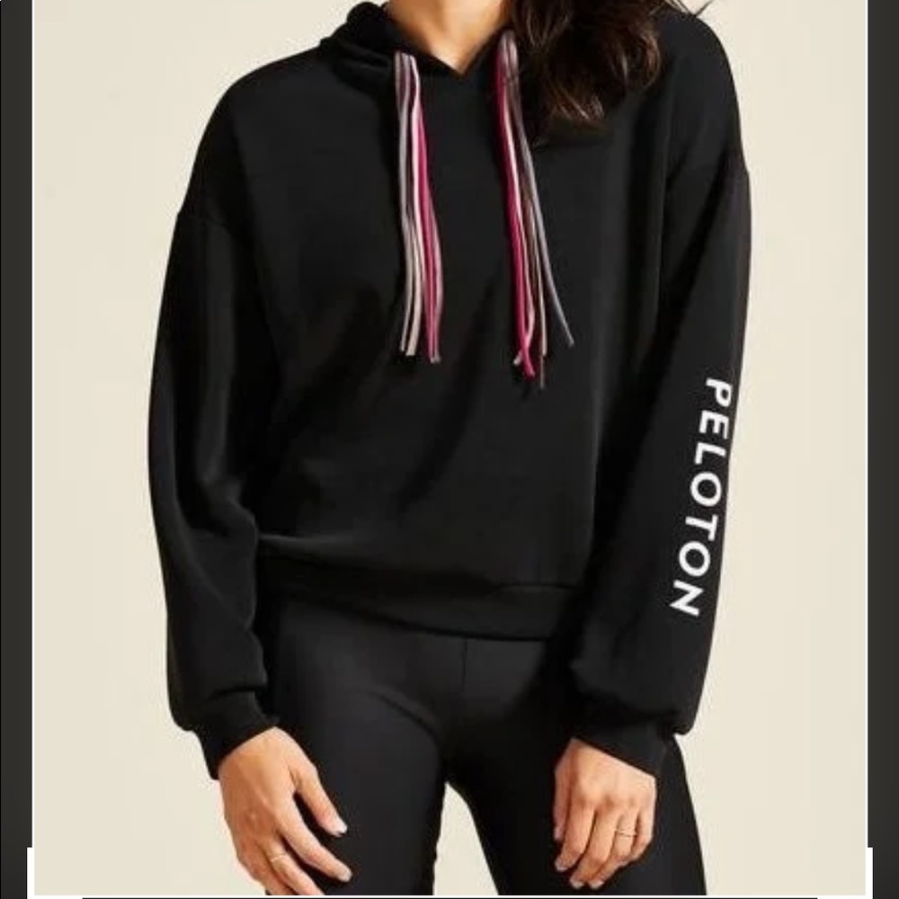 Peloton x Lanston Women's Kensie Hoodie in Black